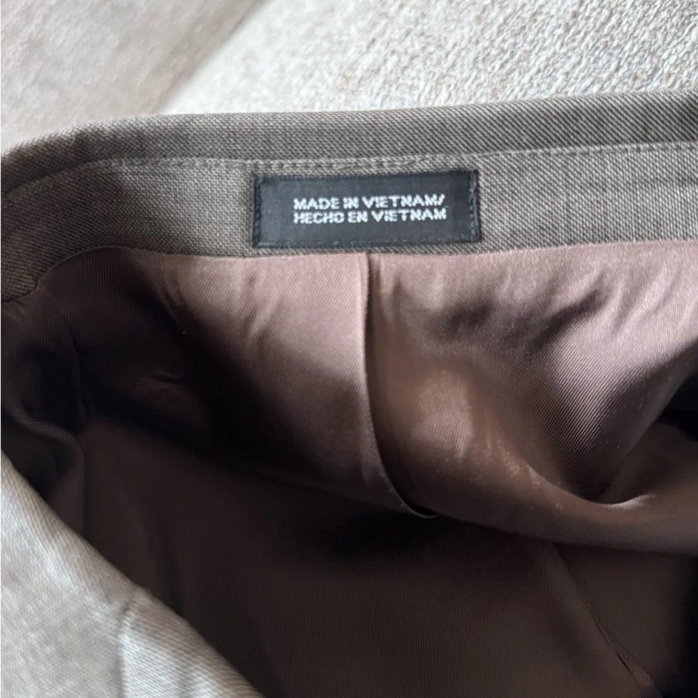 Stafford Classic Gray/Brown Men's Suit Jacket 44R Pants 36/32